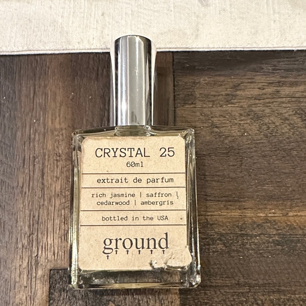 Crystal 25 Perfume - Silver Cap